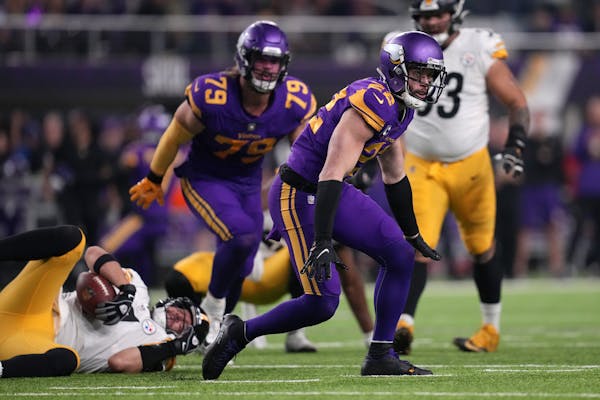 Harrison Smith has 15.5 sacks in eight seasons under Mike Zimmer, including one of Pittsburgh’s Ben Roethlisberger last month.