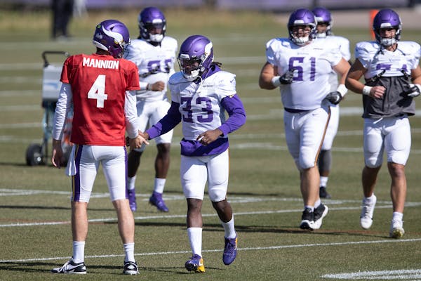 Vikings quarterback Sean Mannion and running back Dalvin Cook (33) are both on the team’s COVID list.