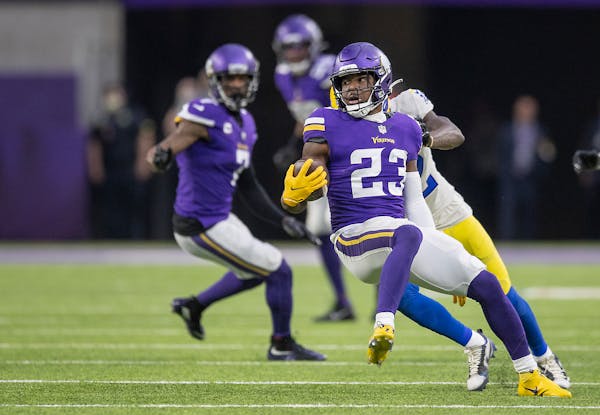 Takeaway on turnovers: Vikings offense stalls when defense gets the ball
