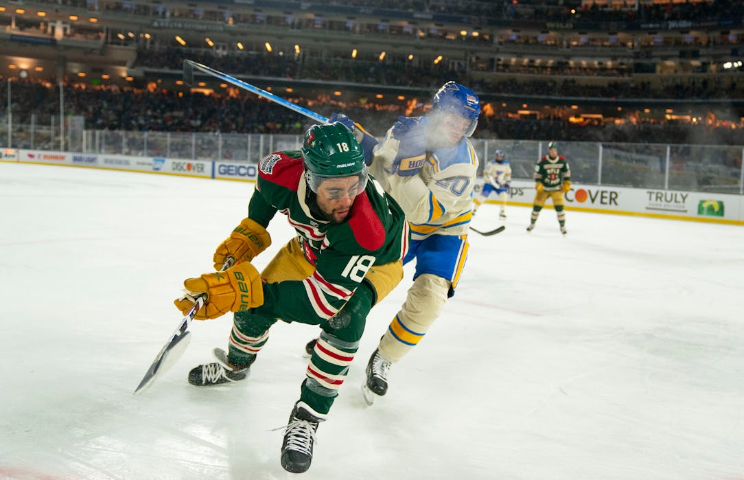 After a long wait, Minnesota hockey fans relish their Winter Classic chance  - The Rink Live