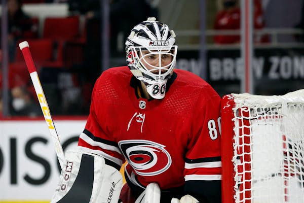 LaFontaine makes NHL debut in relief as Blue Jackets swarm past Hurricanes 6-0