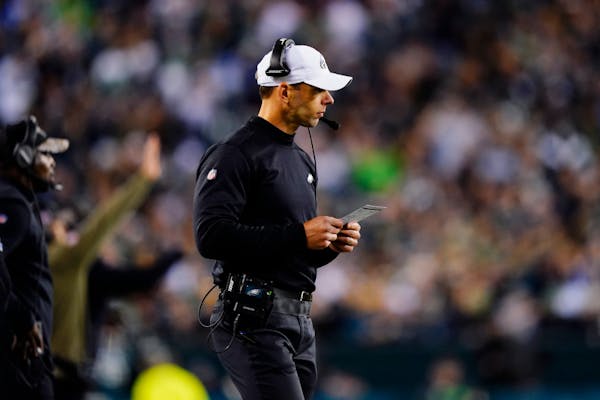 Jonathan Gannon, the Eagles’ defensive coordinator, was an assistabnt defensive backs coach for the Vikings in Mike Zimmer’s first four seasons as