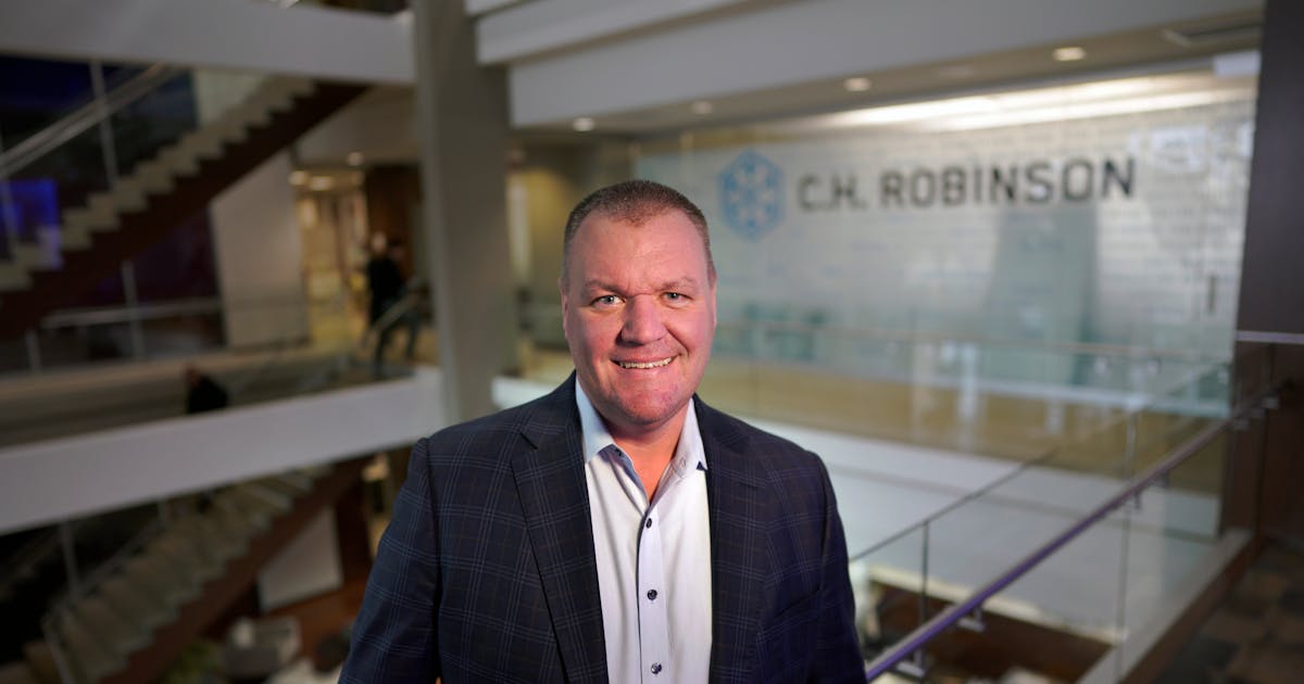 Eden Prairie-based CH Robinson’s CEO quits abruptly