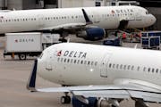 Delta Air Lines next month will resume hot food service on flights 900 miles or longer.