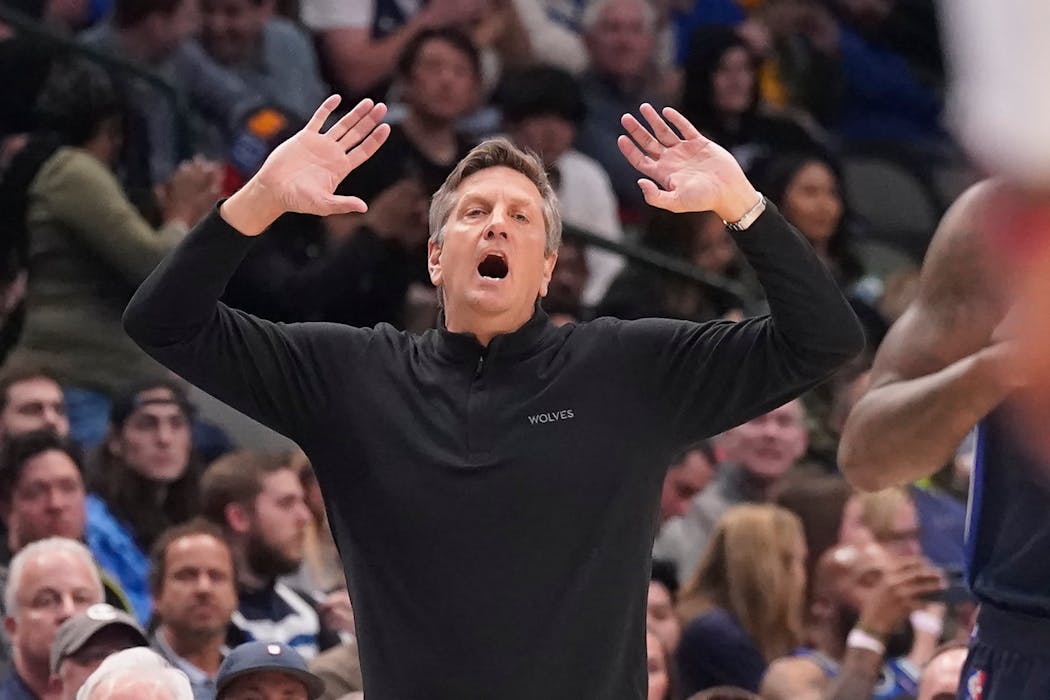Timberwolves coach Chris Finch took issue with a call in the first half.