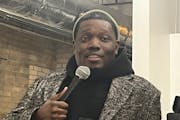 Michael Che performed Friday night at Minneapolis’ Steller Hair Co.