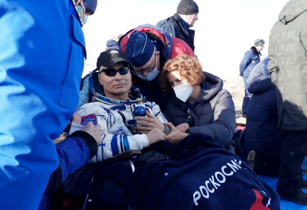 Astronaut Mark Vande Hei ends spaceflight in Russian capsule