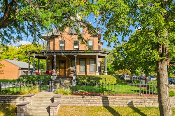 Minneapolis mansion by Mary Tyler Moore house architect lists for $1.2 million