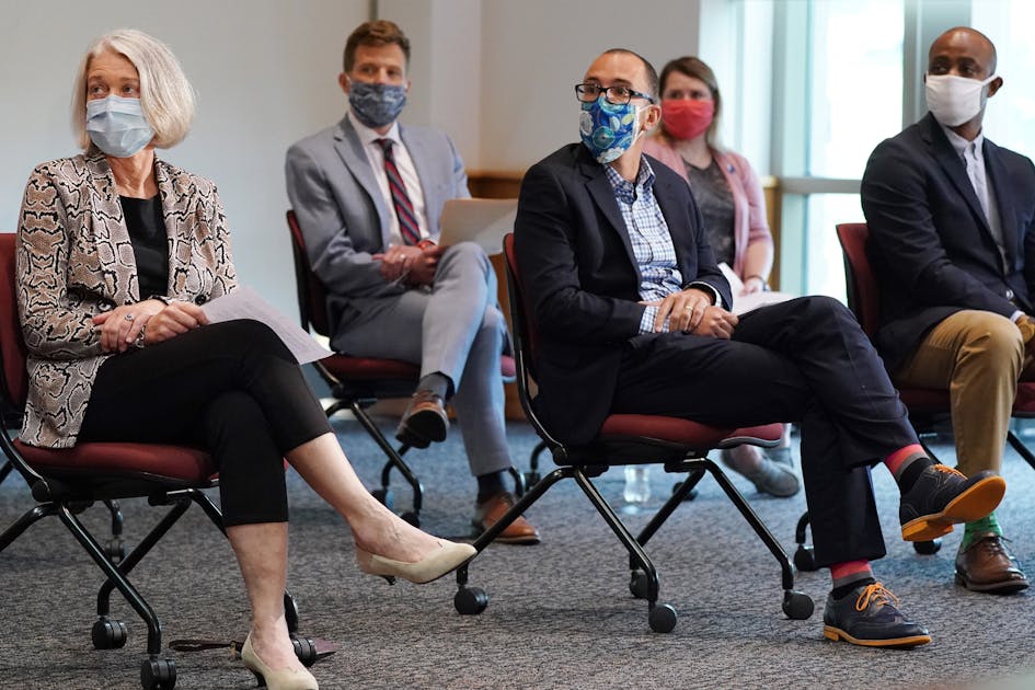 Infekce COVID v Minnesotě opět překročila hranici vysokého rizika