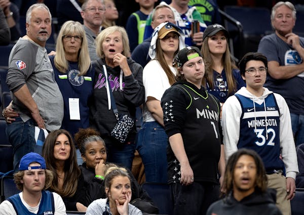 Fans at Game 3 watched the Timberwolves collapse in impressive fashion against the Grizzlies.