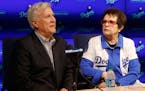 Los Angeles Dodgers owner & chairman Mark Walter introduces Billie Jean King at a news conference in Los Angeles, Friday, Sept. 21, 2018.