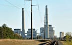 A plan to build a mega-size solar project by Xcel’s coal plants in Becker is being panned by the Minnesota Department of Commerce and Attorney Gener