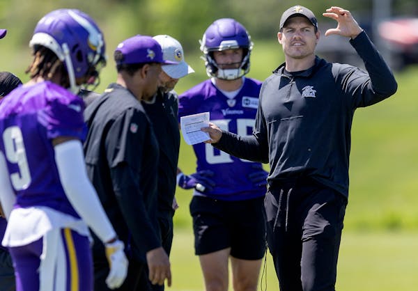 Vikings Head Coach Kevin O’Connell takes to the field at the TCO Performance Center in Eagan, Minn., on Wednesday, June 1, 2022.    ] Elizabeth Flor