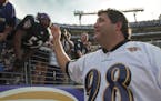 Tony Siragusa, the wisecracking Ravens defensive lineman known as “Goose,” died Wednesday.