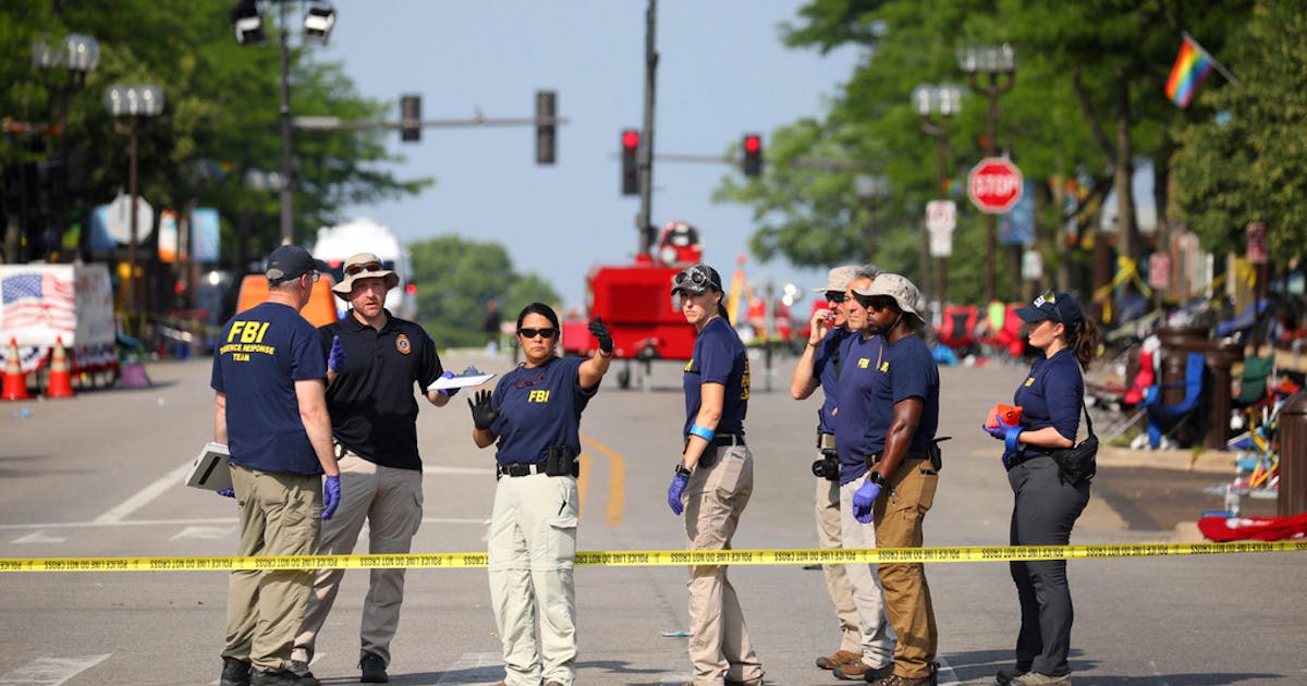 Police: Gunman fired more than 70 rounds at Illinois parade