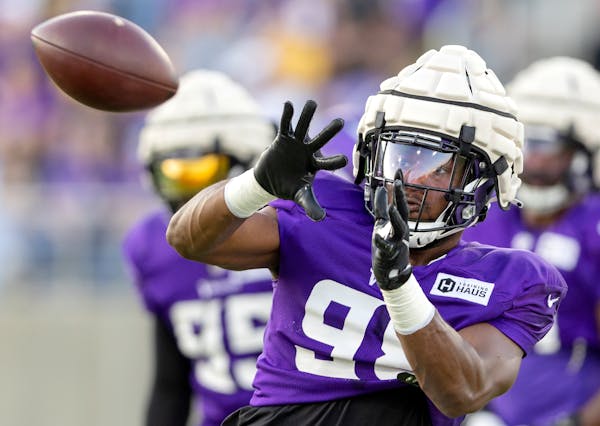 Vikings training camp: Why is 'starters vs. back-ups' a bigger part of practice?