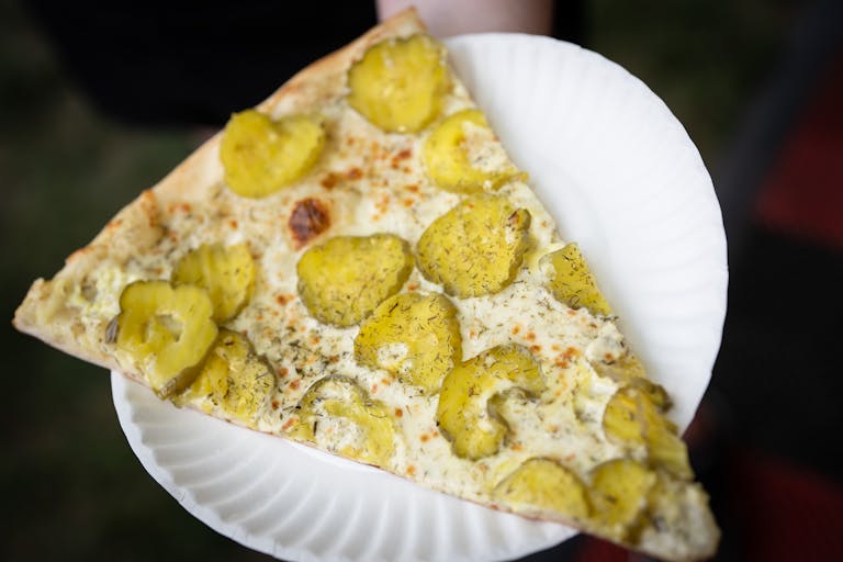 Pickle Pizza from Rick’s Pizza. New foods at the Minnesota State Fair photographed on Thursday, Aug. 25, 2022 in Falcon Heights, Minn. ] RENEE JONES