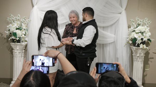 After 8,000 weddings, MOA’s Chapel of Love closes