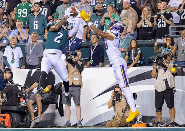 Eagles cornerback Darius Slay outjumped Vikings receiver Justin Jefferson for the second of his two interceptions on an underthrown fade route in the 