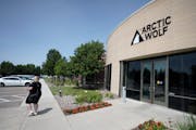 Eden Prairie-based Arctic Wolf has secured $401 million in convertible notes from existing and new investors, the company announced.