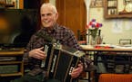Button accordionist Martin McHugh, an anchor of the Twin Cities traditional Irish music scene and an Irish immigrant from County Roscommon, died in Oc