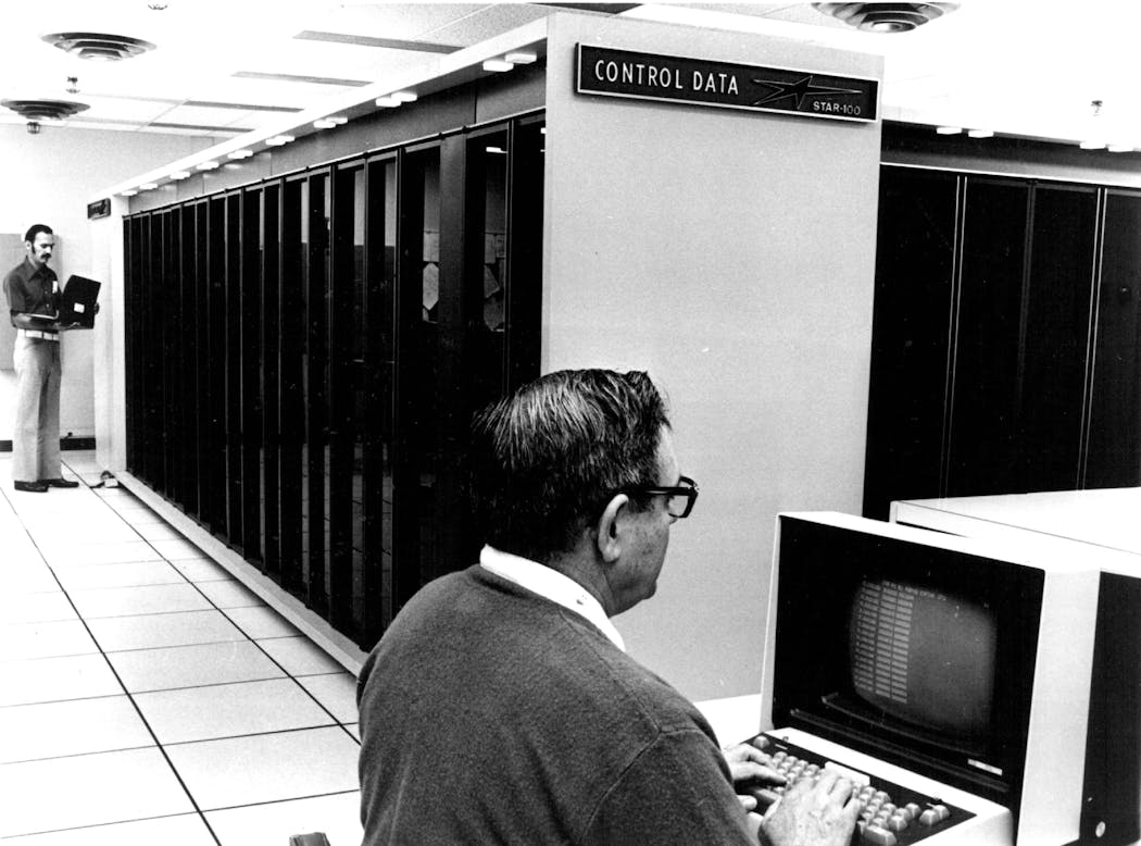 Control Data employees worked on the Star-100 computer in Arden Hills in 1977.