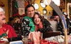 Jesse Bradford and Katie Lowes star in “Merry Kiss Cam,” a sporty holiday rom-com that was filmed in Duluth — and is very firmly set here. 
