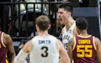 Purdue center Zach Edey was a force for the Boilermakers on Sunday vs. the Gophers.