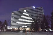 3M has been lighting a “tree” on Building 220 since 1962.