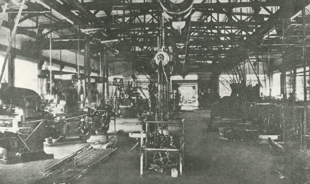 A 1919 view of the Pan Motor drop forge shop.