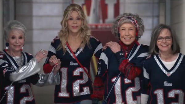 Rita Moreno, Jane Fonda, Lily Tomlin and Sally Field are football fans in “80 for Brady.”