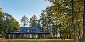A Los Angeles family with ties to the area built a refined rustic retreat on the shores of Wisconsin’s Lake Katherine.