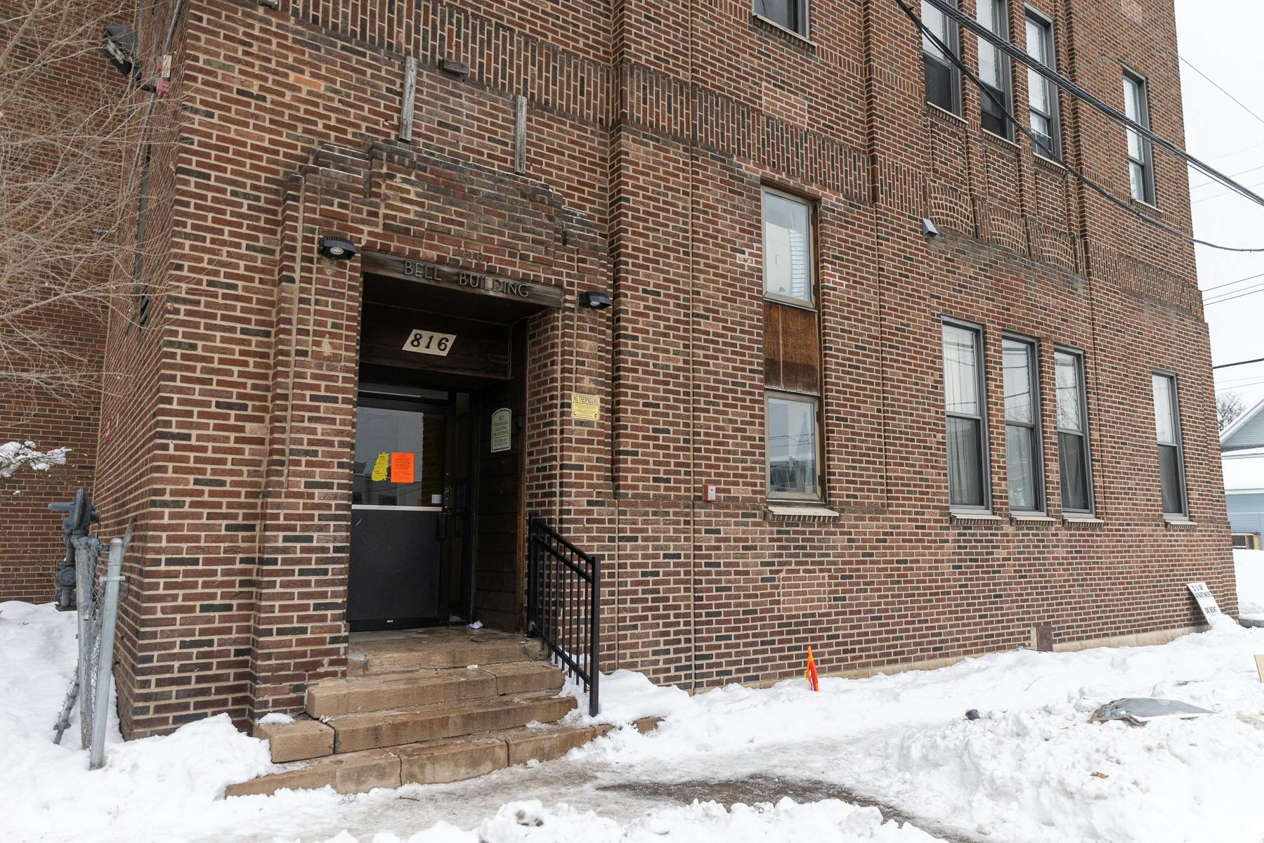 Tenants of flooded Minneapolis apartment building get housing help