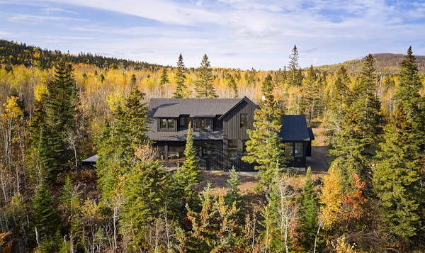 The scenic property on a ridgetop a few miles outside of Tofte, Minn., came with geologic challenges posed by the terrain. “There are only about 18 