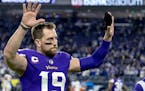 Former Vikings receiver Thielen agrees to deal with Panthers