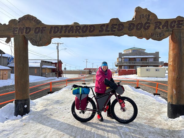 1,000 miles by fatbike: Duluth woman completes Iditarod odyssey