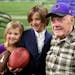 Former Vikings coach Bud Grant with two of current Vikings coach Kevin O’Connell’s children, Quinn, left, and Caden, center, at O’Connell’s in