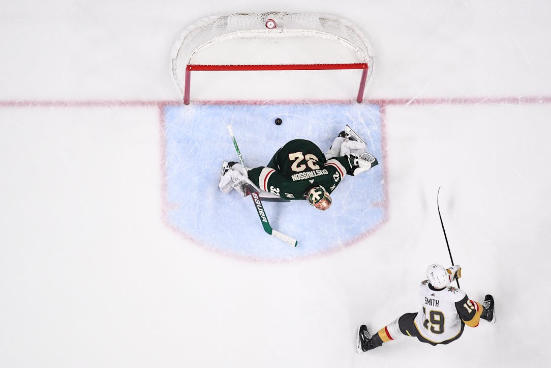Golden Knights fall to Stars in shootout