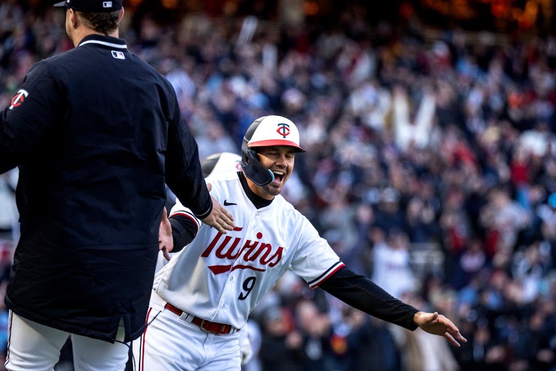 Gray strikes out career-high 13, Twins top Astros in extras