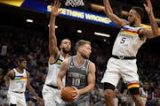 The Timberwolves’ Kyle Anderson (5) and Rudy Gobert “hashed it out,” according to Anderson, after the two of them had words during Sunday’s ga