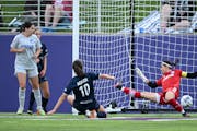Minnesota Aurora midfielder Hannah Adler scored a first-half goal against Rochester FC goalkeeper Carlota Alcalde in the team’s 5-0 season-opening v