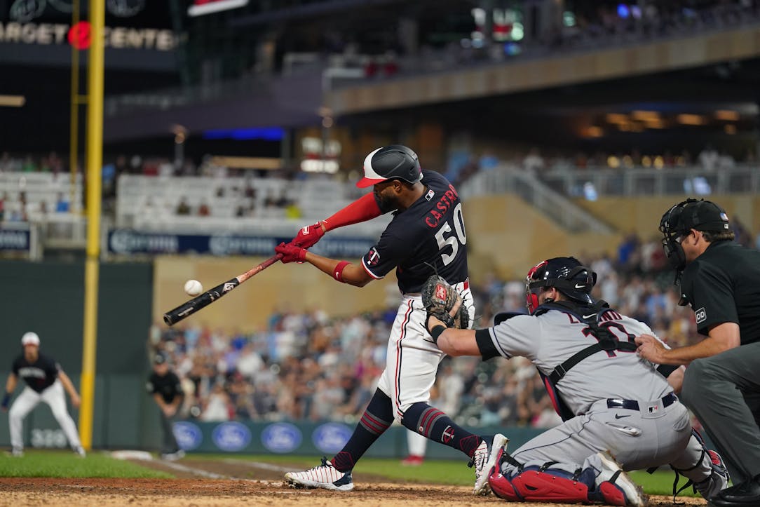 Twins' Buxton, Correa, Kepler leave game early against Guardians North News  - Bally Sports