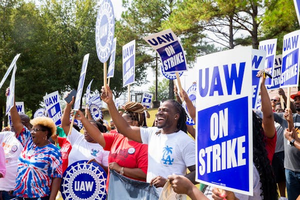 A picket line scene in Memphis on Friday.