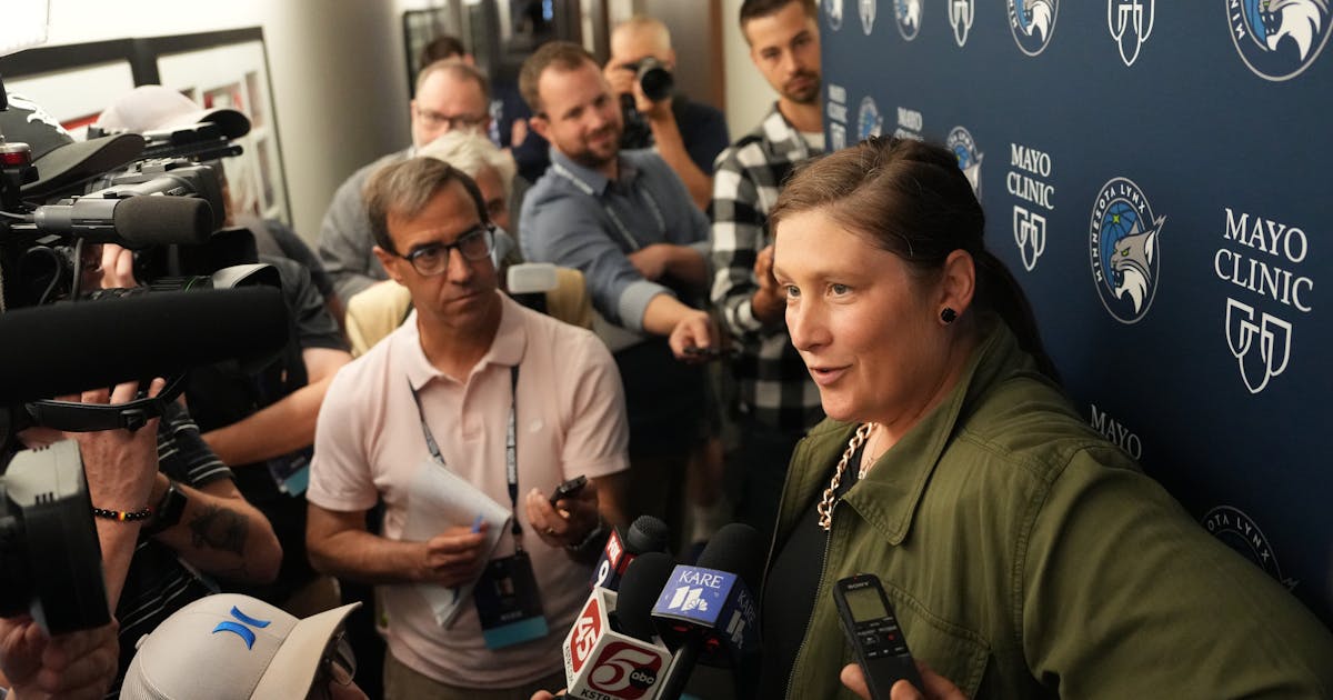 When Paige Bueckers and UConn arrive, call it ‘the Lindsay Whalen Game’